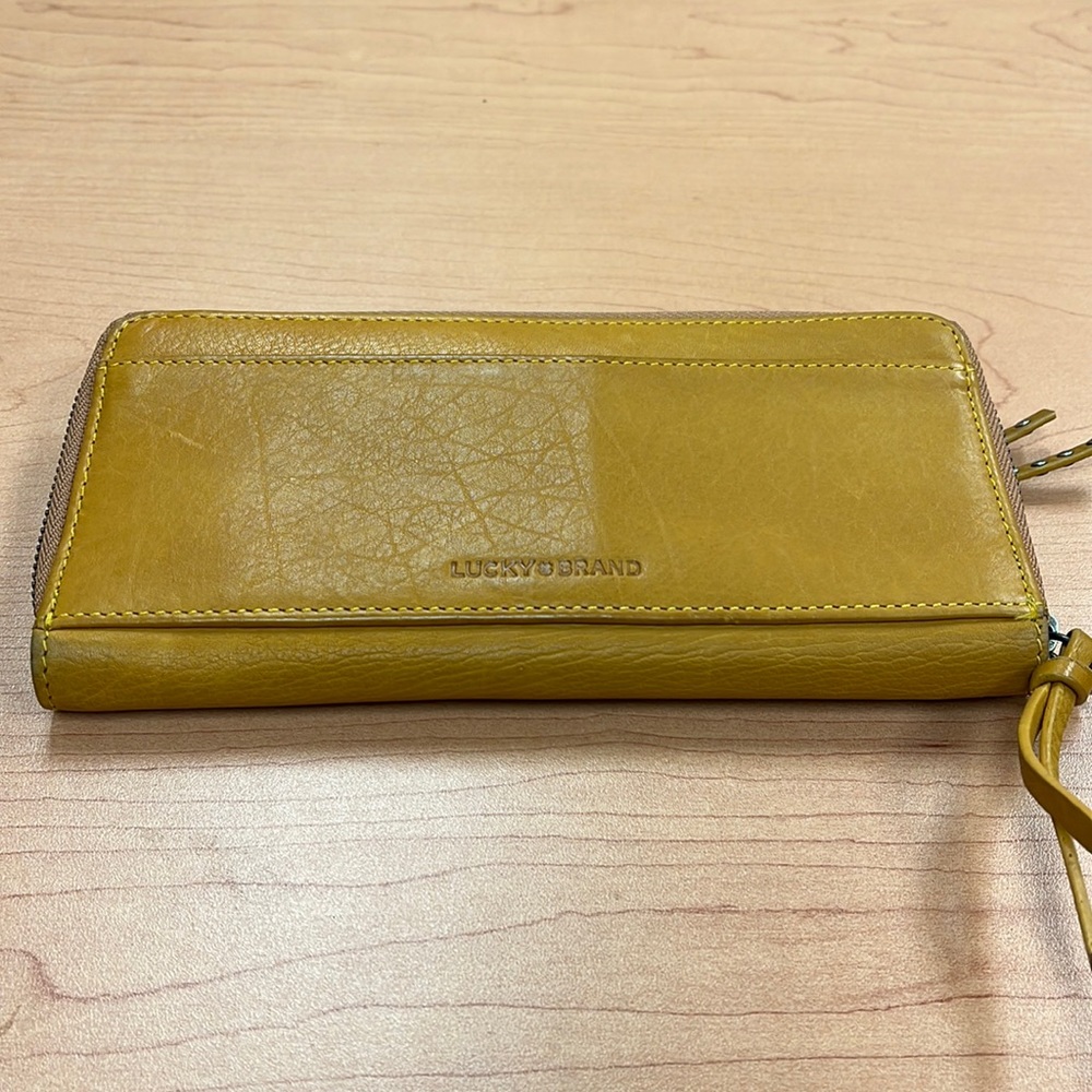Lucky Brand Raila Leather Wallet